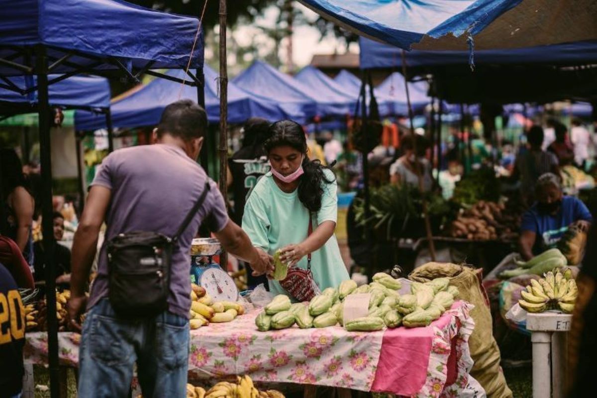 Suku Cadang, Aksesoris dan Kelompok Makanan Minuman Jadi Indikator Peningkatan Kinerja Penjualan Eceran Tumbuh 4,4 Persen